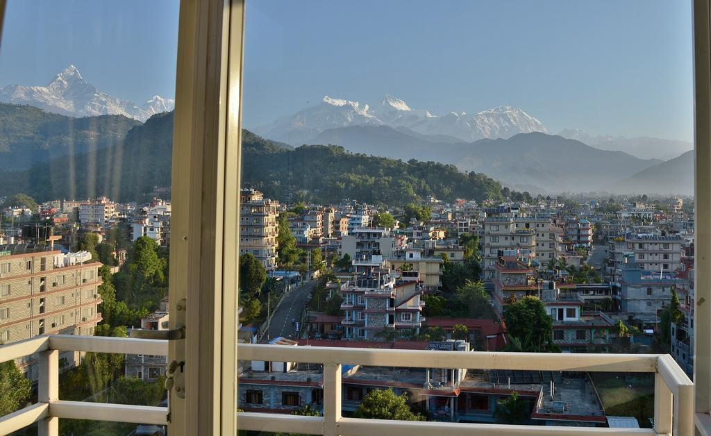 Hotel City Inn - Mountain View Покхара Экстерьер фото
