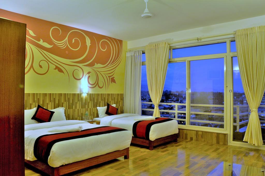Hotel City Inn - Mountain View Покхара Экстерьер фото