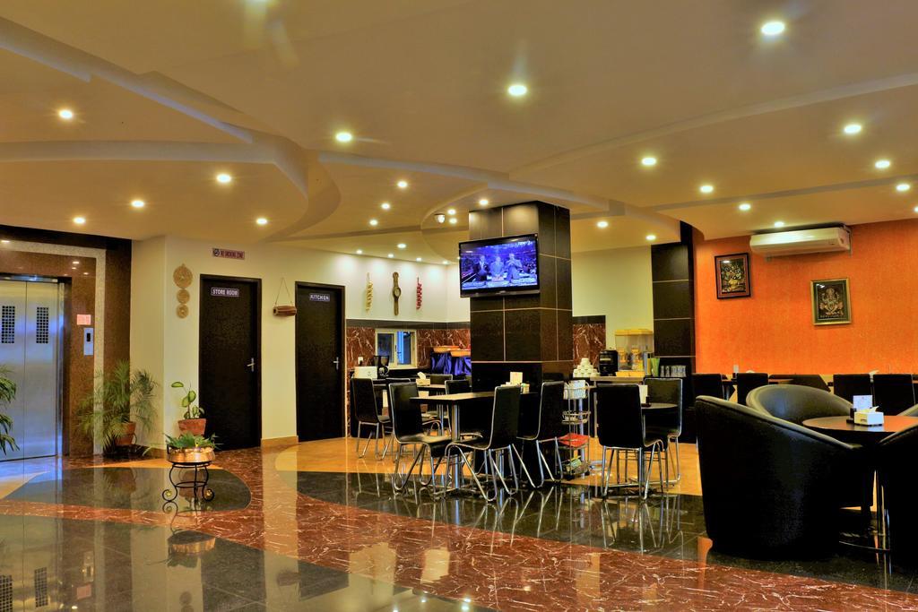 Hotel City Inn - Mountain View Покхара Экстерьер фото