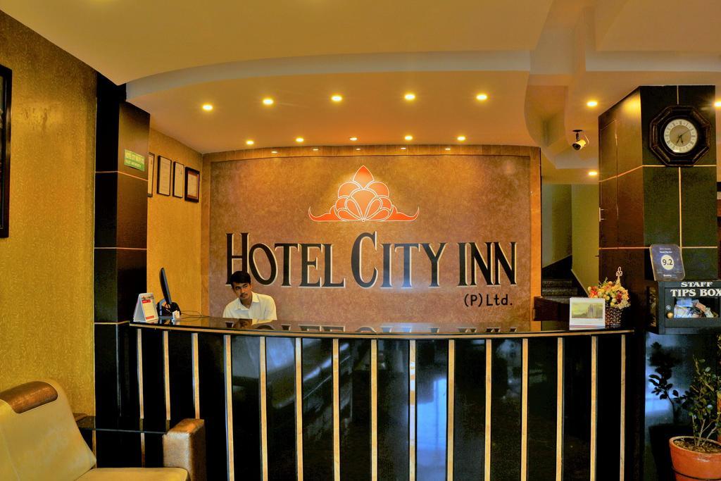 Hotel City Inn - Mountain View Покхара Экстерьер фото