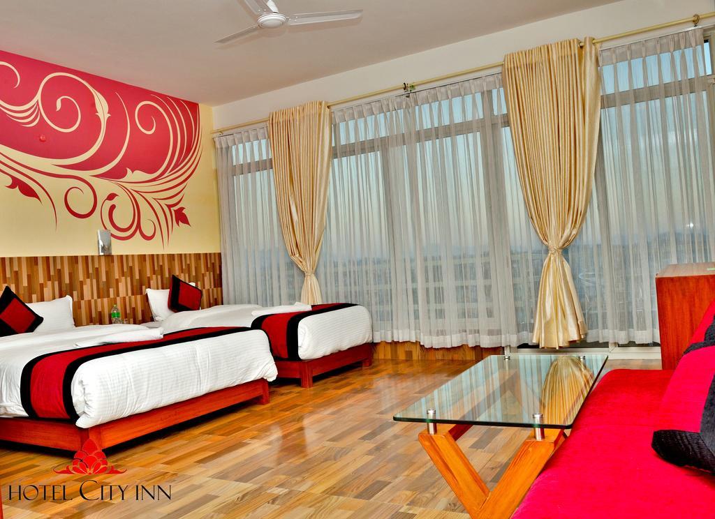 Hotel City Inn - Mountain View Покхара Экстерьер фото