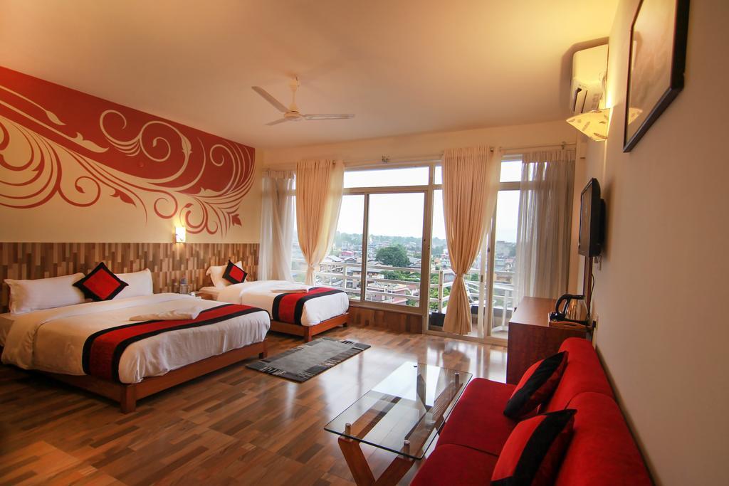 Hotel City Inn - Mountain View Покхара Экстерьер фото
