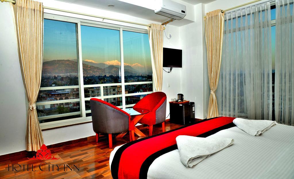 Hotel City Inn - Mountain View Покхара Экстерьер фото