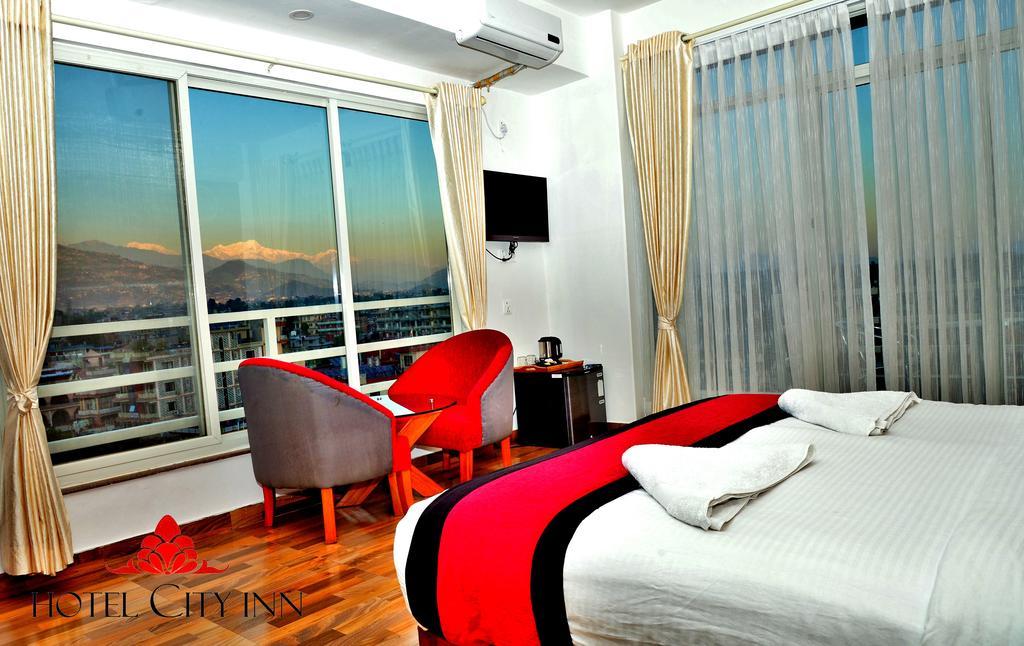 Hotel City Inn - Mountain View Покхара Экстерьер фото