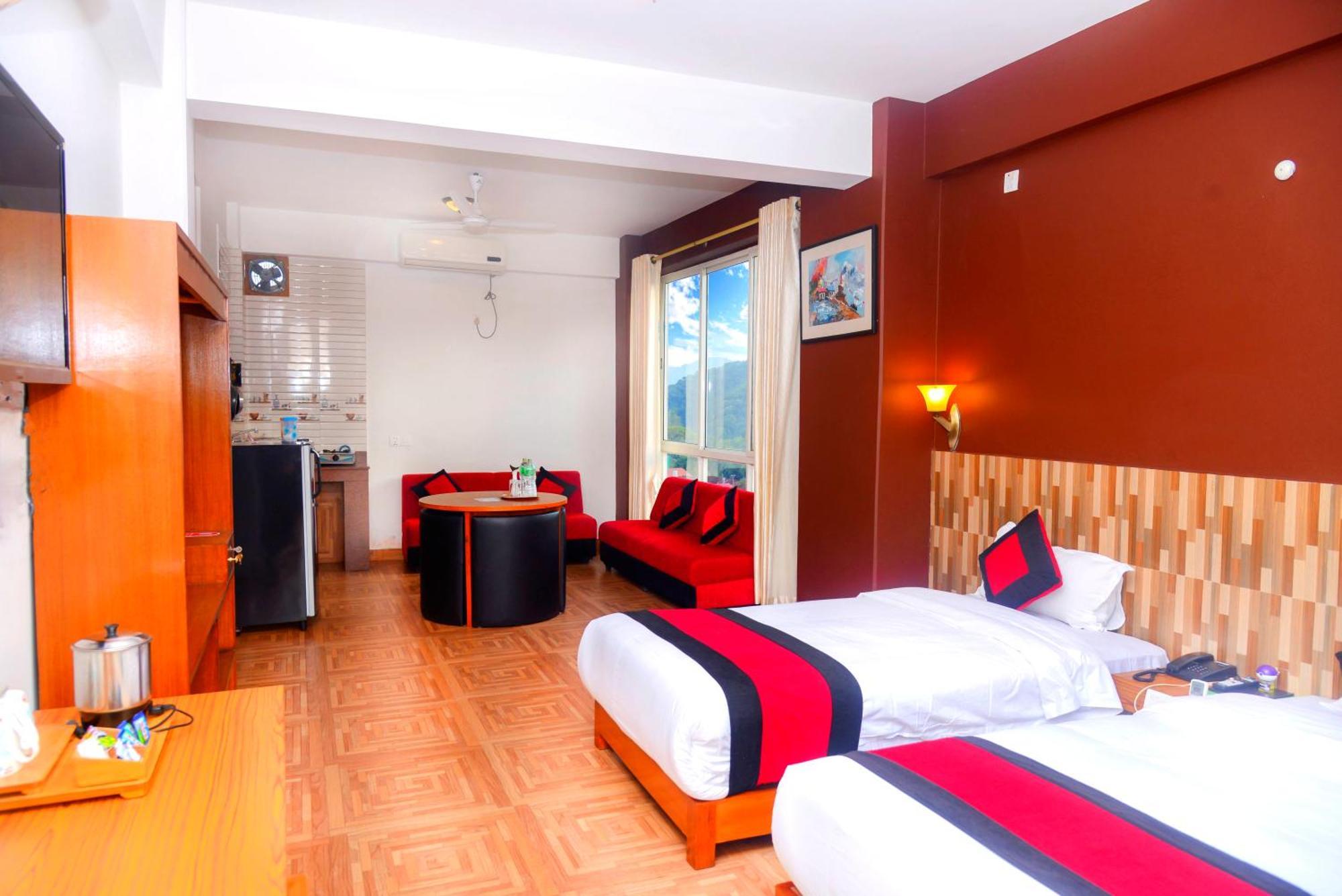 Hotel City Inn - Mountain View Покхара Экстерьер фото