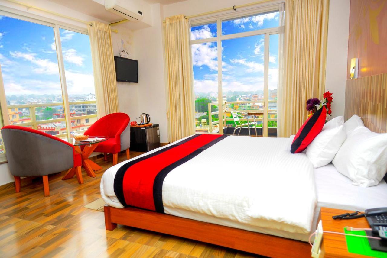 Hotel City Inn - Mountain View Покхара Экстерьер фото