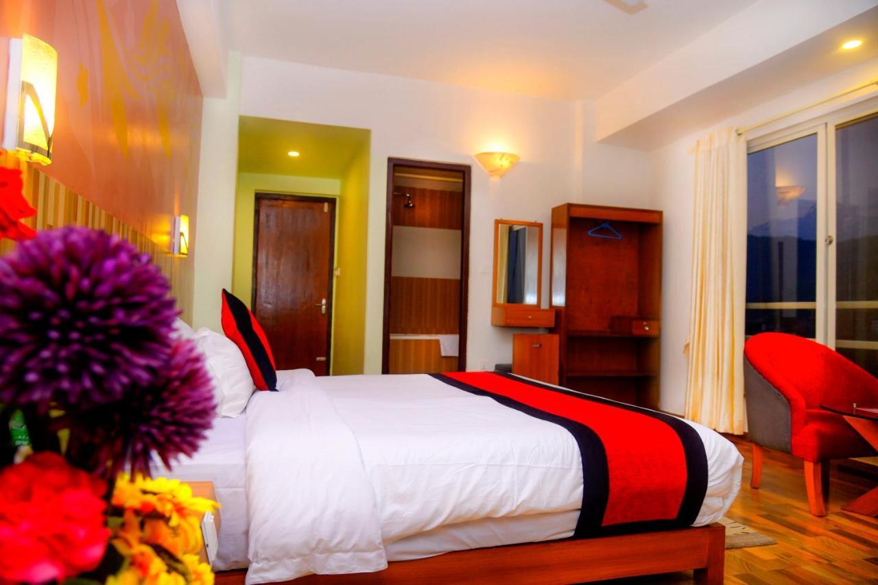 Hotel City Inn - Mountain View Покхара Экстерьер фото